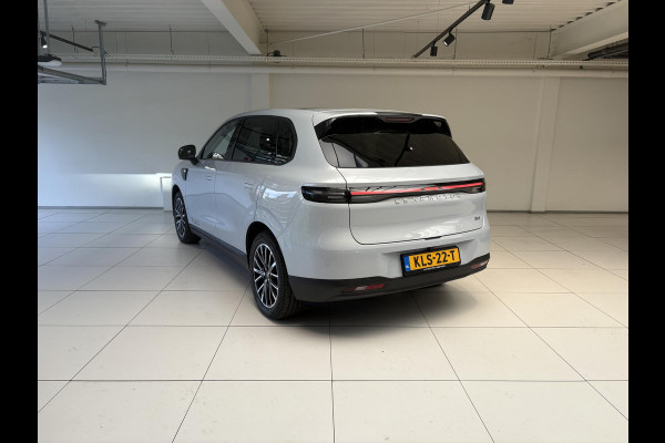 Leapmotor B10 Design ProMax 67.1 kWh | Navigatie | 360 Camera | Panoramadak