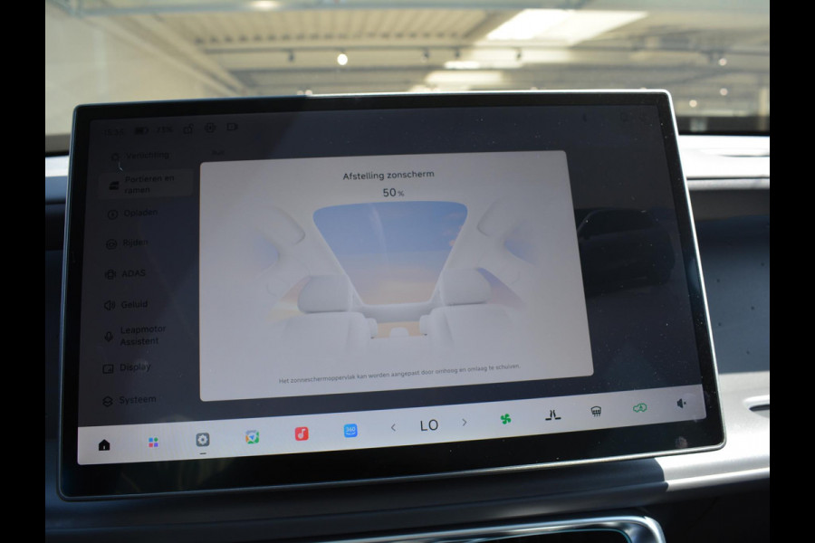 Leapmotor B10 Design ProMax 67.1 kWh | Navigatie | 360 Camera | Panoramadak