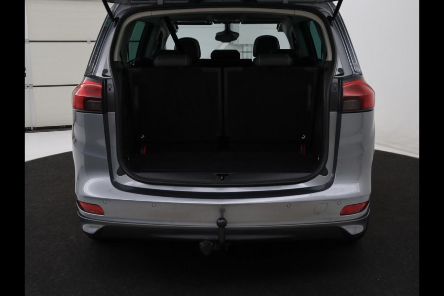 Opel Zafira 1.4 Turbo Business Executive 7p. Opc-Line | Panoramadak | Leder | Trekhaak | Camera | Stuur/stoel verwarming | Cruise control | Navigatie | Climate control | Full LED