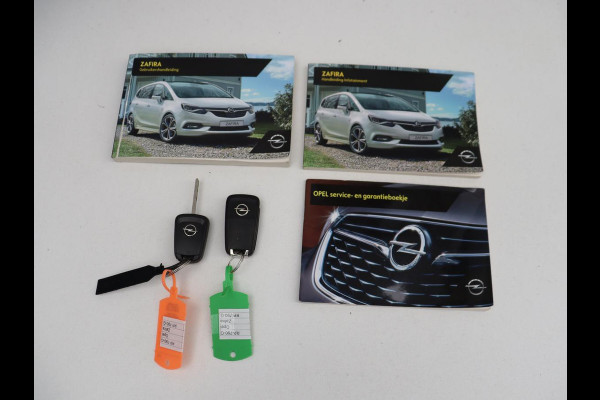 Opel Zafira 1.4 Turbo Business Executive 7p. Opc-Line | Panoramadak | Leder | Trekhaak | Camera | Stuur/stoel verwarming | Cruise control | Navigatie | Climate control | Full LED