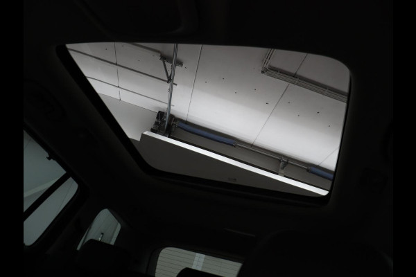 Opel Zafira 1.4 Turbo Business Executive 7p. Opc-Line | Panoramadak | Leder | Trekhaak | Camera | Stuur/stoel verwarming | Cruise control | Navigatie | Climate control | Full LED