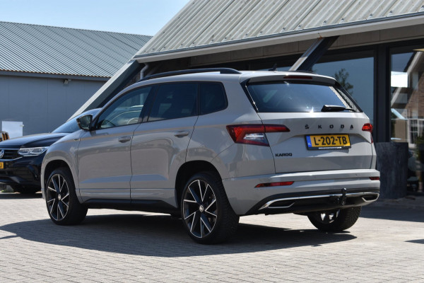 Škoda Karoq 1.5 TSI ACT Sportline | TREKHAAK | STEEL GREY | ADAPTIEVE CRUISE CONTROLE | CAMERA | NAP | STOELVERWARMING | CANTON