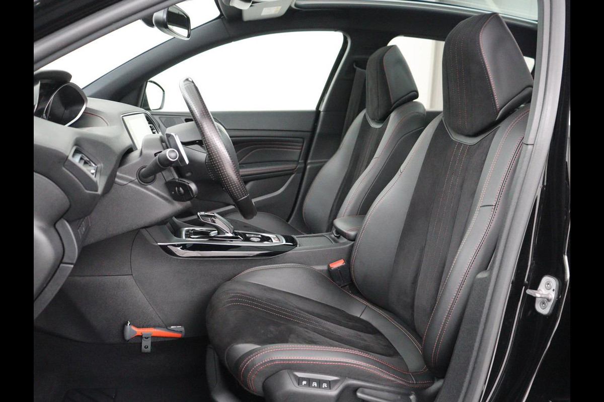 Peugeot 308 1.2 PureTech Blue Lease GT Panoramadak | 360 camera | Adaptive cruise | Carplay | Navigatie | DAB+ | Dodehoek herkenning | Sfeerverlichting | Climate control | Stoelverwarming