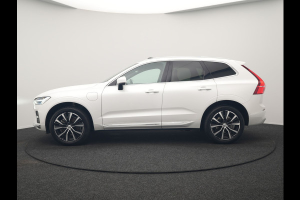 Volvo XC60 T6 AWD Plus Bright LONG RANGE PHEV 350pk Dealer O.H. | Trekhaak Af Fabriek | Panodak | Adaptive Cruise | Camera | Lederen Sportstoelen Memory & Verwarmd | Keyless | Blis | Stuur Verwarmd | Google Assistent | 20"L.M | Apple Carplay | DAB | Plug In Hybrid |