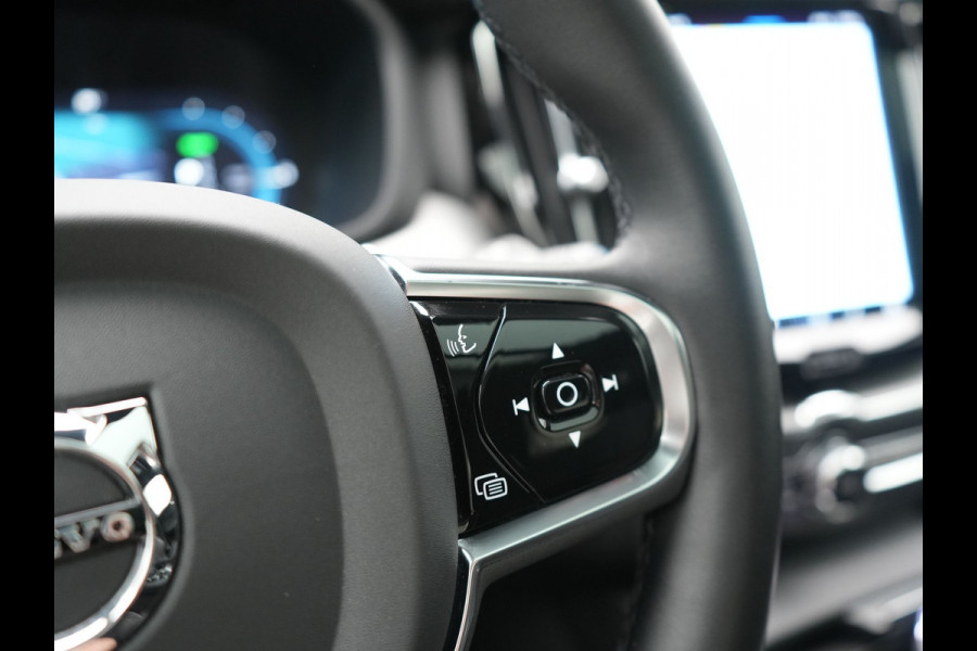 Volvo XC60 T6 AWD Plus Bright LONG RANGE PHEV 350pk Dealer O.H. | Trekhaak Af Fabriek | Panodak | Adaptive Cruise | Camera | Lederen Sportstoelen Memory & Verwarmd | Keyless | Blis | Stuur Verwarmd | Google Assistent | 20"L.M | Apple Carplay | DAB | Plug In Hybrid |