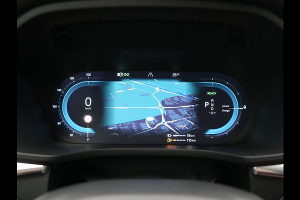 Volvo XC60 T6 AWD Plus Bright LONG RANGE PHEV 350pk Dealer O.H. | Trekhaak Af Fabriek | Panodak | Adaptive Cruise | Camera | Lederen Sportstoelen Memory & Verwarmd | Keyless | Blis | Stuur Verwarmd | Google Assistent | 20"L.M | Apple Carplay | DAB | Plug In Hybrid |