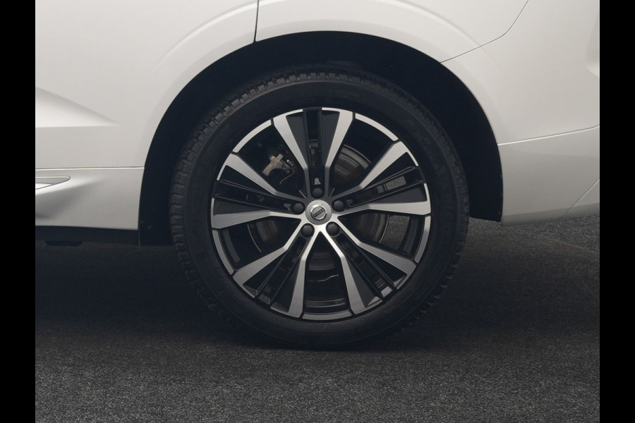 Volvo XC60 T6 AWD Plus Bright LONG RANGE PHEV 350pk Dealer O.H. | Trekhaak Af Fabriek | Panodak | Adaptive Cruise | Camera | Lederen Sportstoelen Memory & Verwarmd | Keyless | Blis | Stuur Verwarmd | Google Assistent | 20"L.M | Apple Carplay | DAB | Plug In Hybrid |
