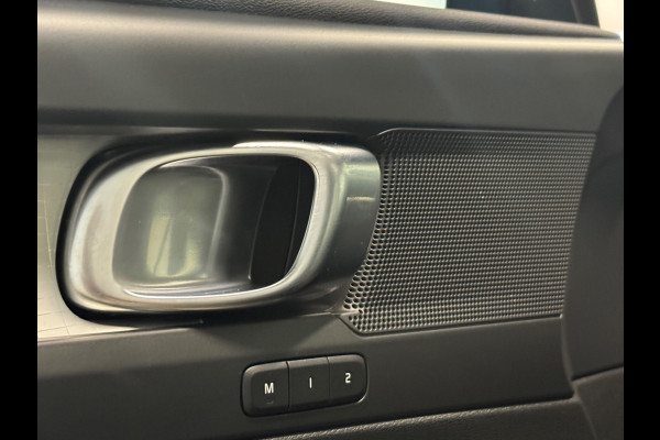 Volvo XC40 1.5 T4 Recharge Inscription Expression | PANO | 360 CAMERA | LED | PLUG IN HYBRIDE