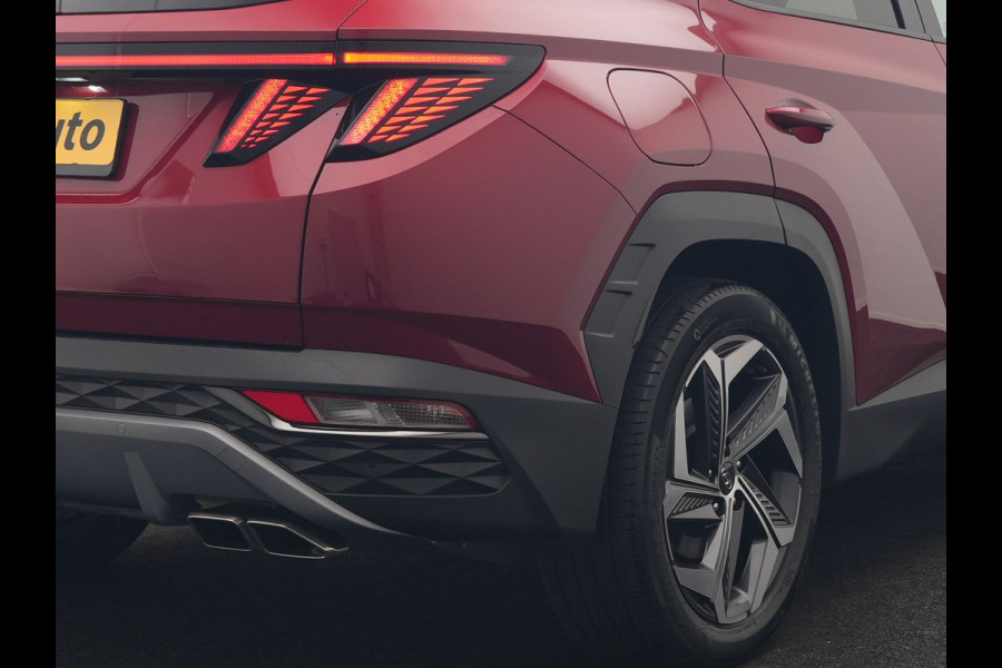 Hyundai Tucson 1.6 T-GDI Premium 4WD PHEV 265pk Dealer O.H. | Trekhaak Afn. | Adaptive Cruise | Krell Audio | Camera | Lederen Sportstoelen Ventilatie & Memory | Keyless | Blis | Stoelen & Stuur Verwarmd | Apple Carplay | Navigatie | DAB | Plug In Hybrid |