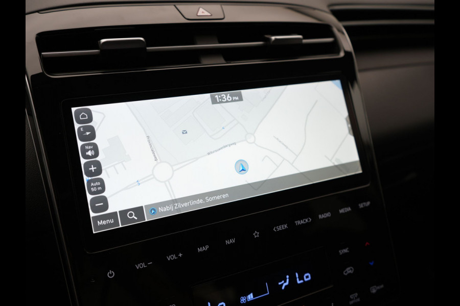 Hyundai Tucson 1.6 T-GDI Premium 4WD PHEV 265pk Dealer O.H. | Trekhaak Afn. | Adaptive Cruise | Krell Audio | Camera | Lederen Sportstoelen Ventilatie & Memory | Keyless | Blis | Stoelen & Stuur Verwarmd | Apple Carplay | Navigatie | DAB | Plug In Hybrid |