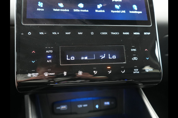 Hyundai Tucson 1.6 T-GDI Premium 4WD PHEV 265pk Dealer O.H. | Trekhaak Afn. | Adaptive Cruise | Krell Audio | Camera | Lederen Sportstoelen Ventilatie & Memory | Keyless | Blis | Stoelen & Stuur Verwarmd | Apple Carplay | Navigatie | DAB | Plug In Hybrid |