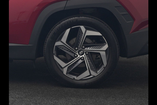 Hyundai Tucson 1.6 T-GDI Premium 4WD PHEV 265pk Dealer O.H. | Trekhaak Afn. | Adaptive Cruise | Krell Audio | Camera | Lederen Sportstoelen Ventilatie & Memory | Keyless | Blis | Stoelen & Stuur Verwarmd | Apple Carplay | Navigatie | DAB | Plug In Hybrid |