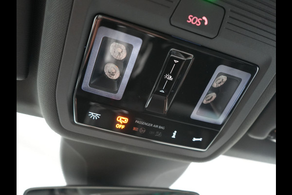 Volkswagen ID.4 GTX 4Motion 77 kWh 300pk Dealer O.H. | Trekhaak Af Fabriek | Panodak | Adaptive Cruise | IQ Light | Sportstoelen Verwarmd | Sfeerverlichting | Apple Carplay | Navigatie | DAB | 21".M | Virtual Cockpit |