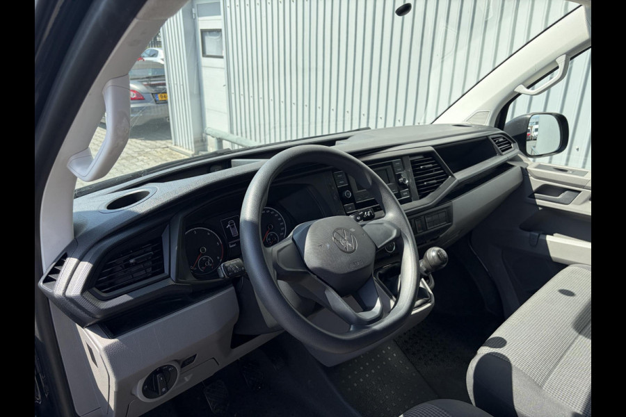 Volkswagen Transporter 2.0 TDI L1H1 28 Comfortline*HAAK*CRUISE*A/C*3 ZITS
