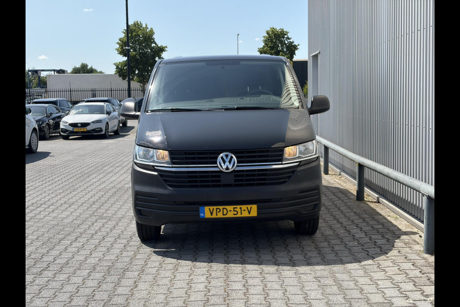 Volkswagen Transporter 2.0 TDI L1H1 28 Comfortline*HAAK*CRUISE*A/C*3 ZITS