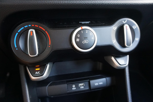 Kia Picanto 1.0 CVVT ComfortPlusLine Navigator/Carplay/Camera/ Lichtmetalen wielen/Incl.BTW.