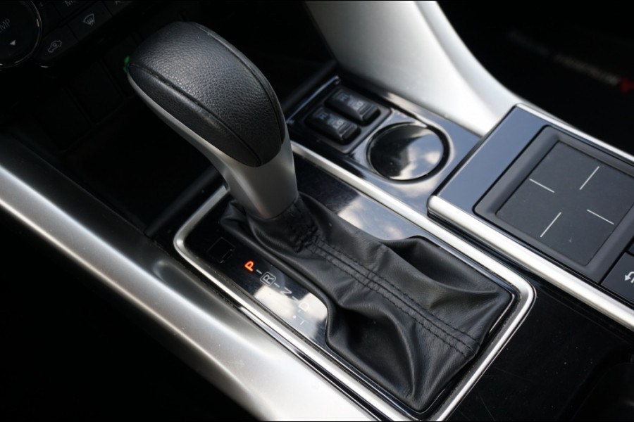 Mitsubishi Eclipse Cross 163PK First Edition AUTOM. | TREKHAAK | CAMERA | WINTERPACK