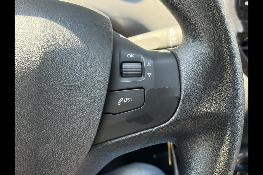 Peugeot 208 1.2 PureTech Blue Lion D-Riem vv in 2026,2e Eigenaar,Navi,Airco,Cruise,Dealer Onderhouden,Pdc,Recent beurt gehad,N.A.P,Apk tot 08-2027