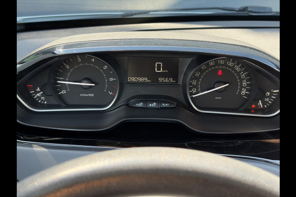 Peugeot 208 1.2 PureTech Blue Lion D-Riem vv in 2026,2e Eigenaar,Navi,Airco,Cruise,Dealer Onderhouden,Pdc,Recent beurt gehad,N.A.P,Apk tot 08-2027