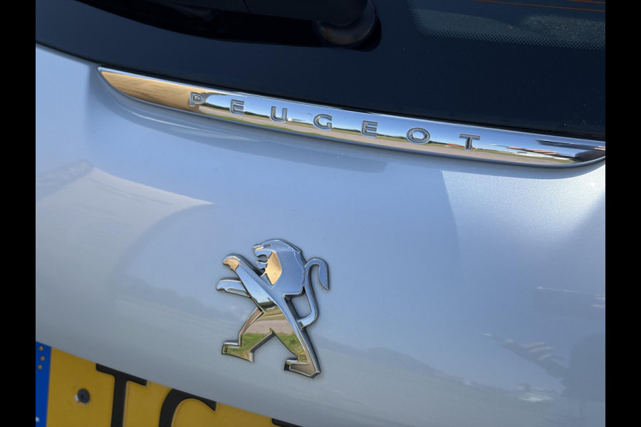 Peugeot 208 1.2 PureTech Blue Lion D-Riem vv in 2026,2e Eigenaar,Navi,Airco,Cruise,Dealer Onderhouden,Pdc,Recent beurt gehad,N.A.P,Apk tot 08-2027