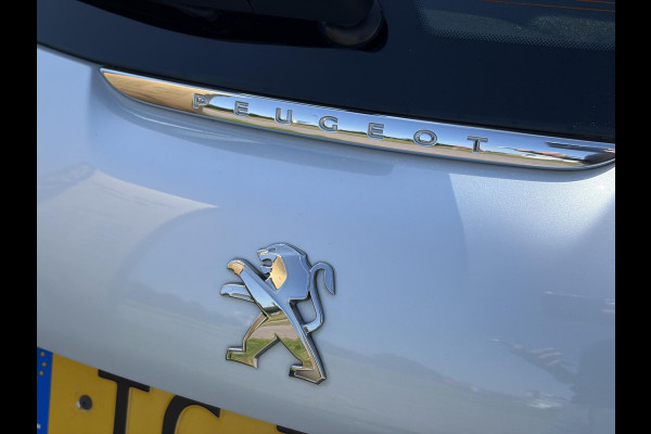 Peugeot 208 1.2 PureTech Blue Lion D-Riem vv in 2026,2e Eigenaar,Navi,Airco,Cruise,Dealer Onderhouden,Pdc,Recent beurt gehad,N.A.P,Apk tot 08-2027