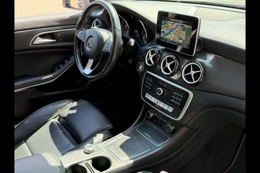 Mercedes-Benz CLA-Klasse Shooting Brake 180 AMG - Automaat I Airco I Sport pakket I LED I PDC I 1/2 Leer I Dealer onderhouden