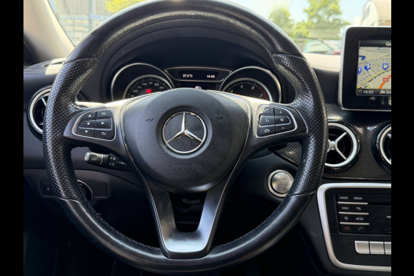 Mercedes-Benz CLA-Klasse Shooting Brake 180 AMG - Automaat I Airco I Sport pakket I LED I PDC I 1/2 Leer I Dealer onderhouden