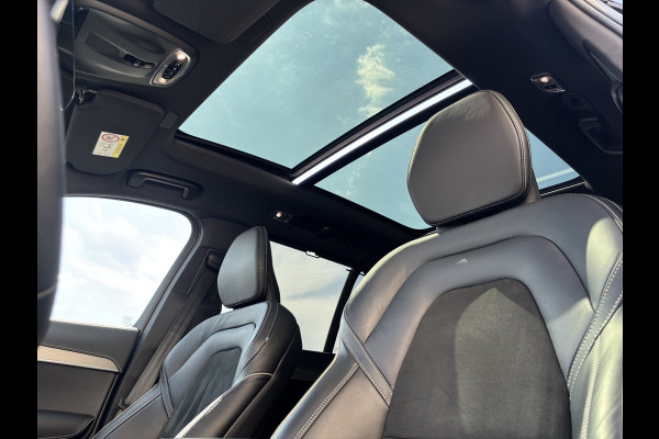 Volvo XC90 2.0 T8 Recharge AWD R-Design Long Range | Luchtvering | Zwenkbare trekhaak | Panorama dak | Harman Kardon | Memory |