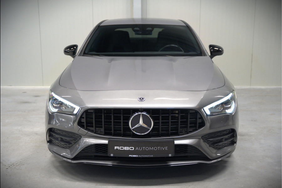 Mercedes-Benz CLA-Klasse 180 Business Solution AMG | Stoelverwarming | Parkeersensoren | Navigatie | Cruise Control | Ambiance Verlichting | Keyless | Camera | Climate Control