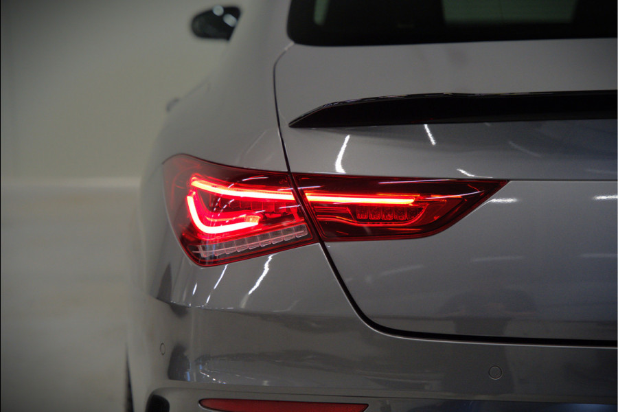 Mercedes-Benz CLA-Klasse 180 Business Solution AMG | Stoelverwarming | Parkeersensoren | Navigatie | Cruise Control | Ambiance Verlichting | Keyless | Camera | Climate Control