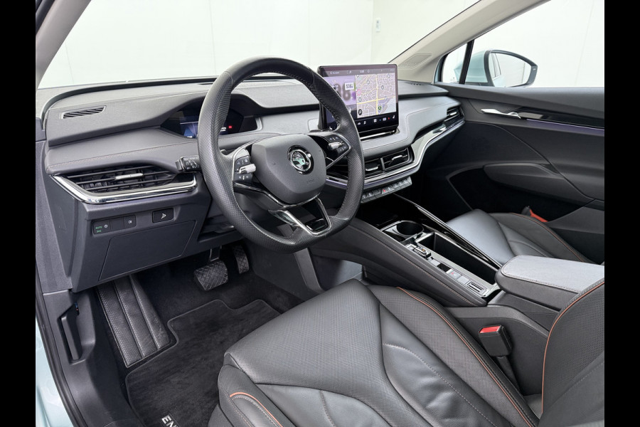 Škoda ENYAQ iV 60 Panoramadak Leder Stuur+Stoel+Achterbankverwarming 3-Zone Ecc Navi Apple Carplay Android Auto Draadloze Telefoonlader SOH 90.6% Elek.Achterklep Privacy Glas Lmv 20" Led Pdc Isofix DAB Lane Assist Dealeronderhouden Origineel Nederlandse Auto Zeer Compleet