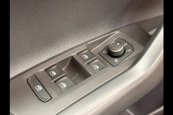 Volkswagen Polo 1.0 TSI DSG Navi ACC Keyless Stoelverwarming