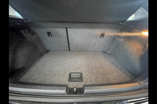 Volkswagen Polo 1.0 TSI Comfortline | PDC | NAVI| ACC|