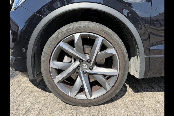 Seat Tarraco 1.4 TSI e-Hybrid PHEV FR Business FABRIEKSGARANTIE 03-2028 20"/Panoramadak/Trekhaak/360 camera/Keyless/Dodehoek/Elektrische klep/Stuur + stoelverwarming v+a
