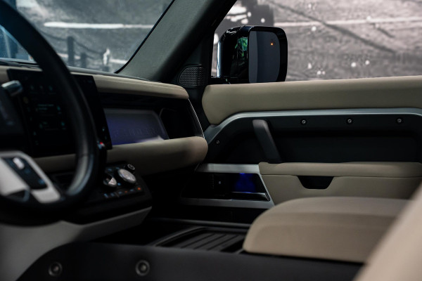 Land Rover Defender 90 3.0 D250 90 X-Dynamic SE *Meridian / HUD / Memory / Keyless / Surround-view / Matrix-LED*