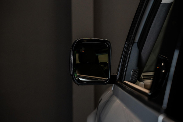 Land Rover Defender 90 3.0 D250 90 X-Dynamic SE *Meridian / HUD / Memory / Keyless / Surround-view / Matrix-LED*