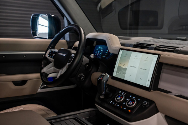 Land Rover Defender 90 3.0 D250 90 X-Dynamic SE *Meridian / HUD / Memory / Keyless / Surround-view / Matrix-LED*