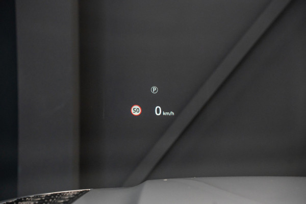 Land Rover Defender 90 3.0 D250 90 X-Dynamic SE *Meridian / HUD / Memory / Keyless / Surround-view / Matrix-LED*