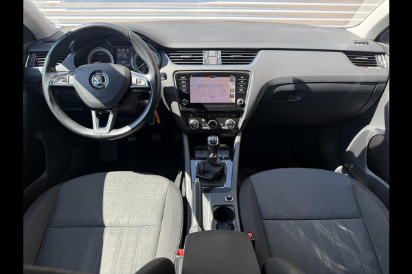 Škoda Octavia Combi 1.4 TSI Greentech Style Business 1e Eigenaar|Trekhaak|Cruise|Carplay|Stoelverw|PDC V+A|Navi|Clima|APK tot 03-2027