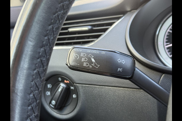 Škoda Octavia Combi 1.4 TSI Greentech Style Business 1e Eigenaar|Trekhaak|Cruise|Carplay|Stoelverw|PDC V+A|Navi|Clima|APK tot 03-2027