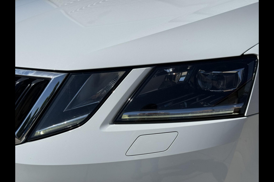 Škoda Octavia Combi 1.4 TSI Greentech Style Business 1e Eigenaar|Trekhaak|Cruise|Carplay|Stoelverw|PDC V+A|Navi|Clima|APK tot 03-2027
