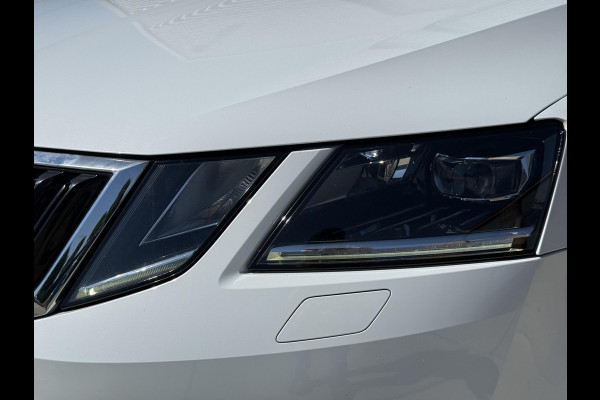 Škoda Octavia Combi 1.4 TSI Greentech Style Business 1e Eigenaar|Trekhaak|Cruise|Carplay|Stoelverw|PDC V+A|Navi|Clima|APK tot 03-2027