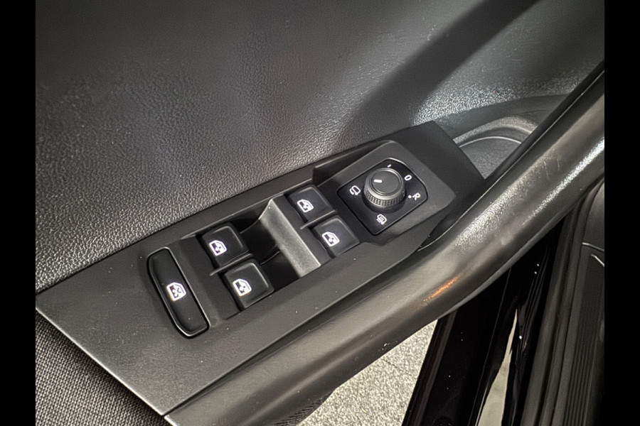 Volkswagen Polo TSI 95PK LIFE BUSINESS CAMERA/NAVI/CARPLAY