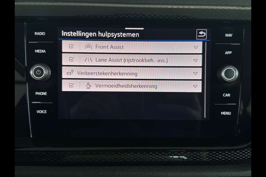 Volkswagen Polo TSI 95PK LIFE BUSINESS CAMERA/NAVI/CARPLAY