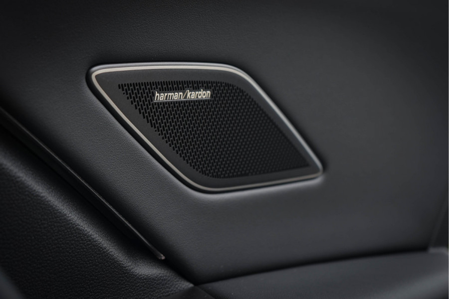 Volkswagen Tiguan 1.5 eHybrid R-Line / Stoelen met Massage & Koeling/ Panoramadak/ 200kW (272PK)