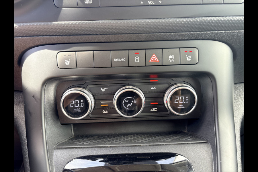 Mercedes-Benz eCitan 112 51kWh L2 284 WLTP 98% (SOH) Camera MBUX Trekhaak 75kW Snelladen Apple Carplay Cruise Control