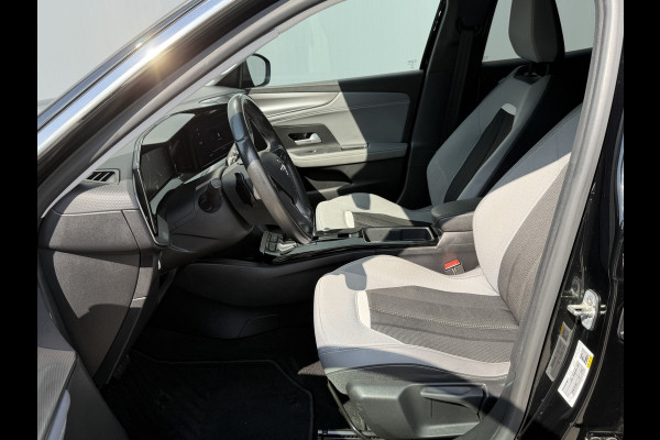 Opel Mokka BWJ 2021 | 1.2T 131PK Elegance AUTOMAAT | CLIMA | STOELVERW | DIGI DASH | CAMERA A | CARPLAY | NAVI | PDC 2X | CRUISE |