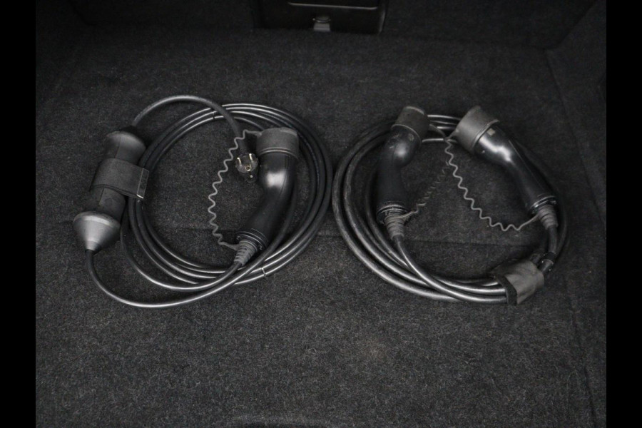 Polestar 2 Long Range Single Motor 78 kWh | SOH 92.0% | Trekhaak | Plus Pack | Panoramadak | | SOH 92.0% | Trekhaak | Plus Pack | Panoramadak | Harman/Kardon | Stuur/stoel verwarming | 20'' | Camera
