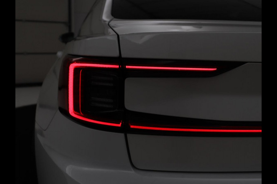 Polestar 2 Long Range Single Motor 78 kWh | SOH 92.0% | Trekhaak | Plus Pack | Panoramadak | | SOH 92.0% | Trekhaak | Plus Pack | Panoramadak | Harman/Kardon | Stuur/stoel verwarming | 20'' | Camera