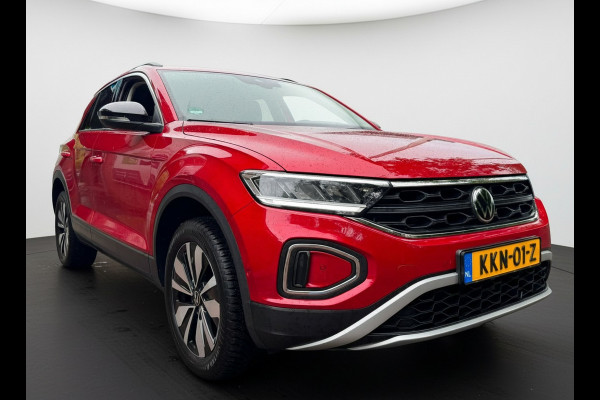 Volkswagen T-Roc TSI 115PK LIFE GOAL EDITION VIRTUAL/NAVI/ACC/STOELVERW. fabrieksgarantie